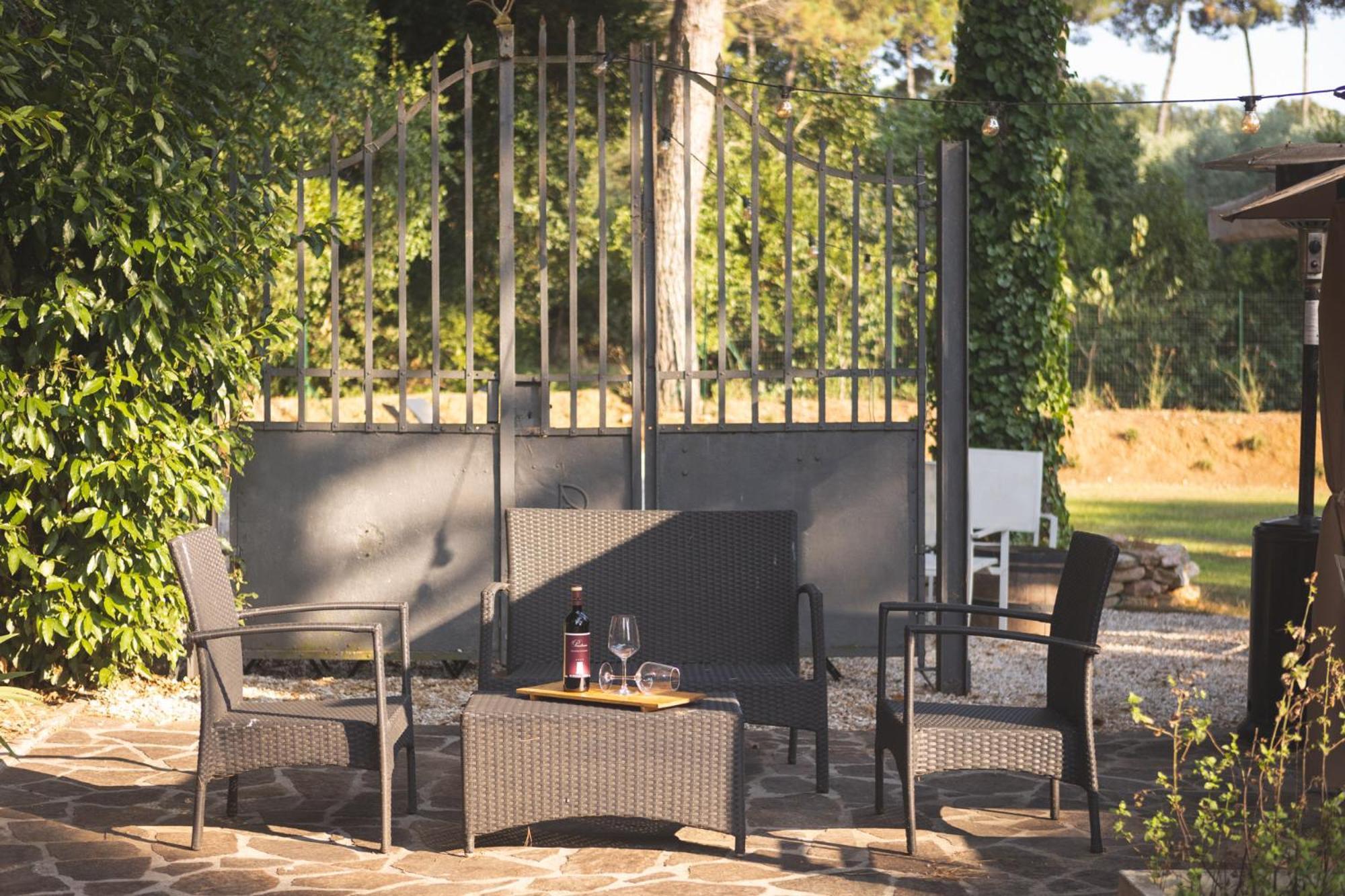 Podere San Filippo B&B-Apartment-Pet Friendly-Rent Bike And Bike Friendly Біббона Екстер'єр фото