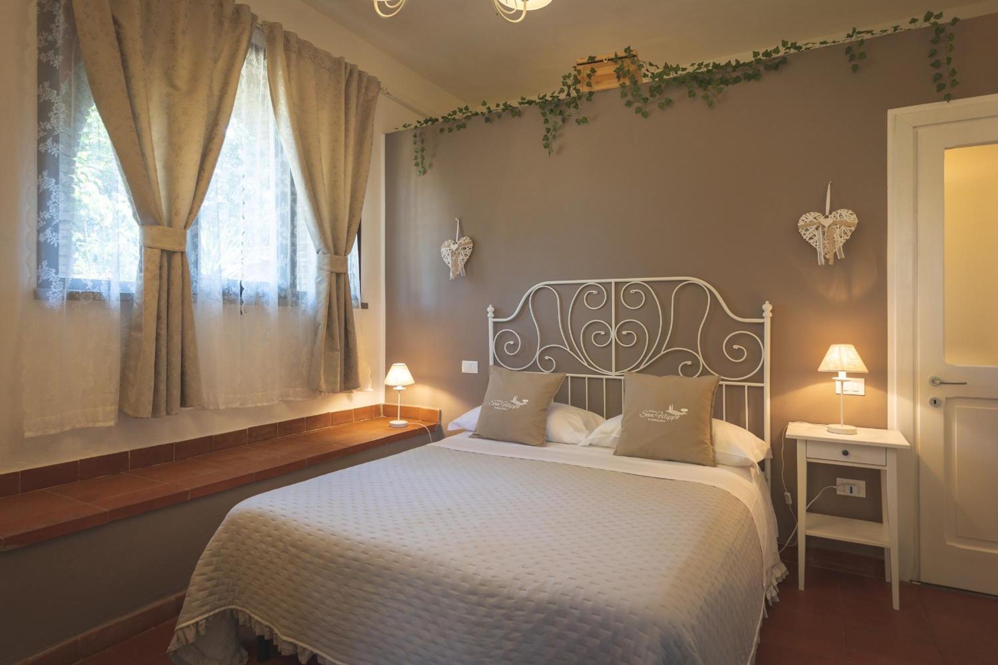 Podere San Filippo B&B-Apartment-Pet Friendly-Rent Bike And Bike Friendly Біббона Екстер'єр фото